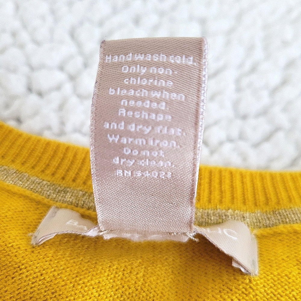 Banana Republic Golden Yellow Knit Cardigan Sweater size S - Picture 12 of 13